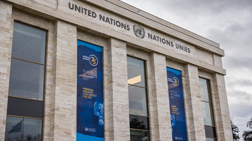 Banners displayed at the UN’s home in Geneva. Seventy-five years ago, representatives from all regions of the world drafted a set of universal, indivisible, and inalienable rights. ©OHCHR/Pierre Albouy