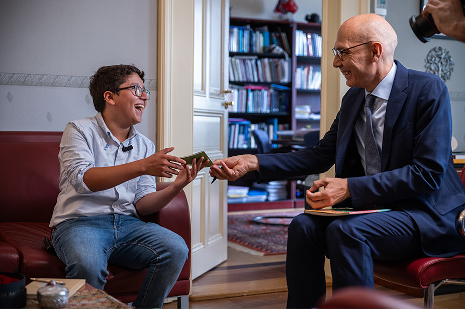 Francisco Vera meets with the UN High Commissioner for Human Rights, Volker Türk in Geneva.  @ Pierre Albouy