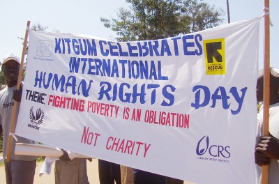 Comunidades, conmemorando el Día de los Derechos Humanos en Uganda, 2016. © Foto ACNUDH