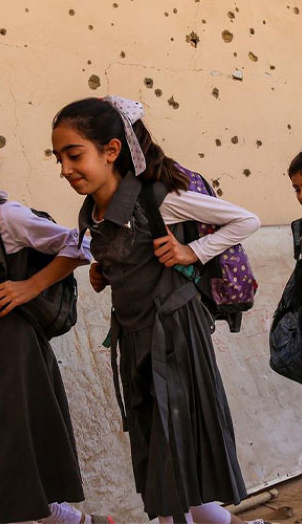 女童们放学离校© 伊拉克儿基会 / 2019 / Anmar