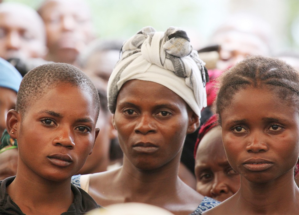 Женщины на праздновании Международного женского дня в Валикале (Северное Киву, ДР Конго), 8 марта 2011 г. © МООНСДРК/Мириам Асмани