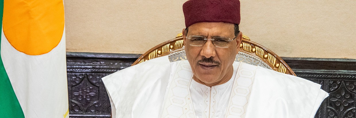 رئيس جمهورية النيجر محمد بازوم © رويترز 