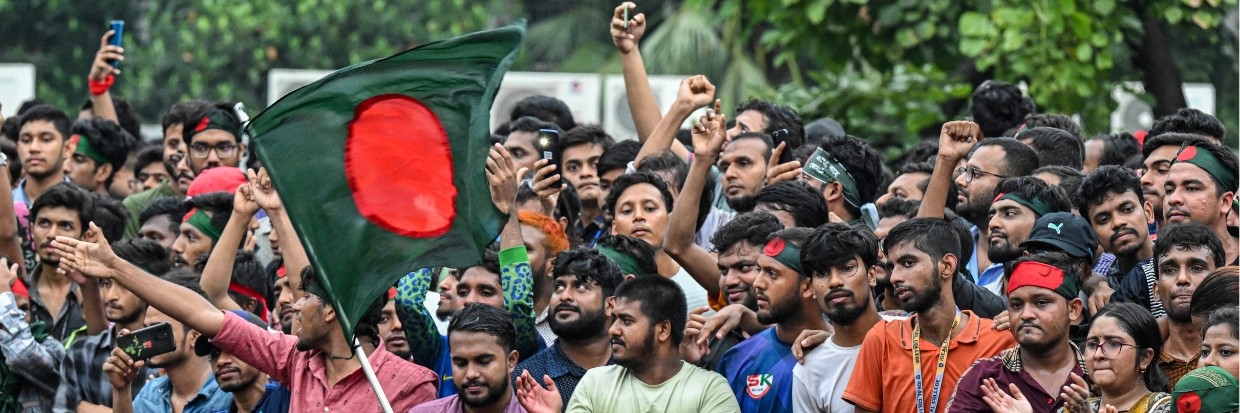 Bangladeshi students and activists are shouting slogans during the Anti-Discrimination Student Movement rally at Central Shaheed Minar in Dhaka, Bangladesh, on August 3, 2024, to demand justice for the victims killed in the recent countrywide violence during anti-quota protests. (Photo by Zabed Hasnain Chowdhury / NurPhoto / NurPhoto via AFP)