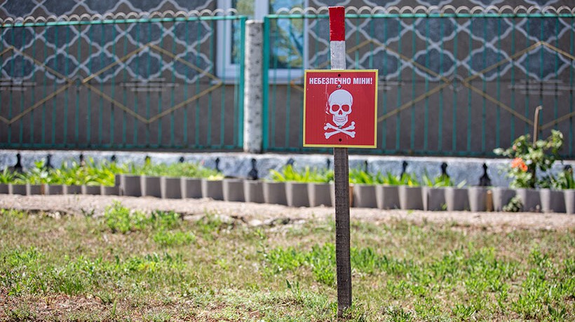 Mines and explosive remnants litter towns and fields across Ukraine, posing a risk of death and injury to agricultural workers, particularly in spring and summer. © Vincent Tremeau/OHCHR