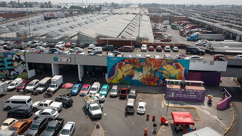 Aerial view of a market. 