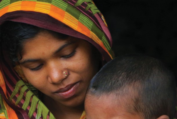 Bangladesh woman and child