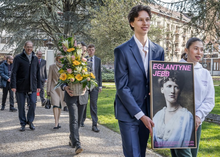 Ceremony for Eglantyne Jebb. © Magali Girardin