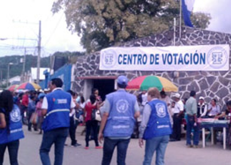 Elections_in_Guatemala_hp